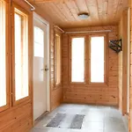 شقة Authentic Wooden House By The River With An Igloo *