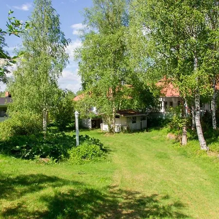 Authentic Wooden House By The River With An Igloo *