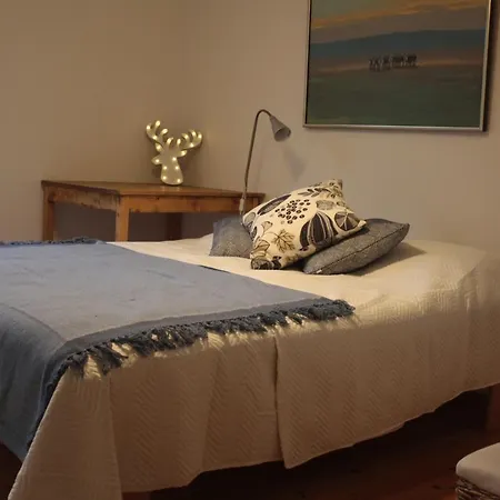 Authentic Wooden House By The River With An Igloo *