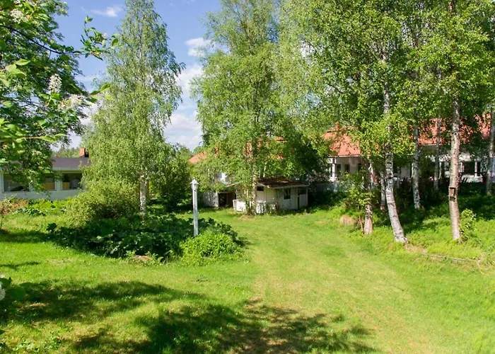 Authentic Wooden House By The River With An Igloo *