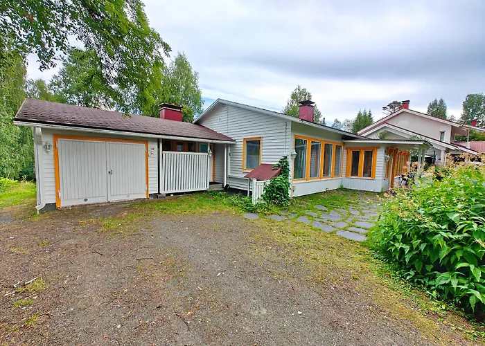 Authentic Wooden House By The River With An Igloo דירה רובניימי